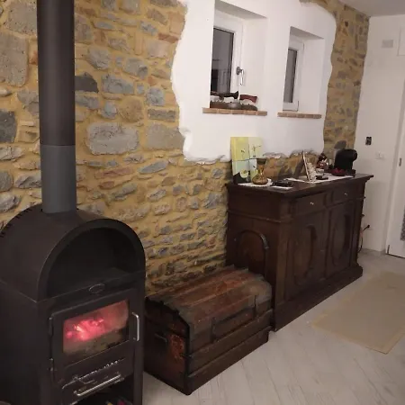 Bersani Apartment CastellʼArquato