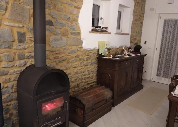 Bersani Appartement CastellʼArquato